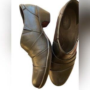 Clarks leather shoes